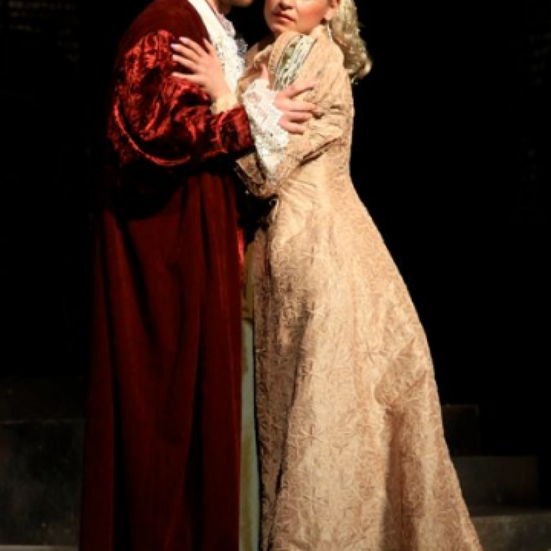 Donizetti: Boleyn Anna / VIII. Henrik | Pécs, Pécsi Nemzeti Színház 2010 | Fotó: Körtvélyesi László