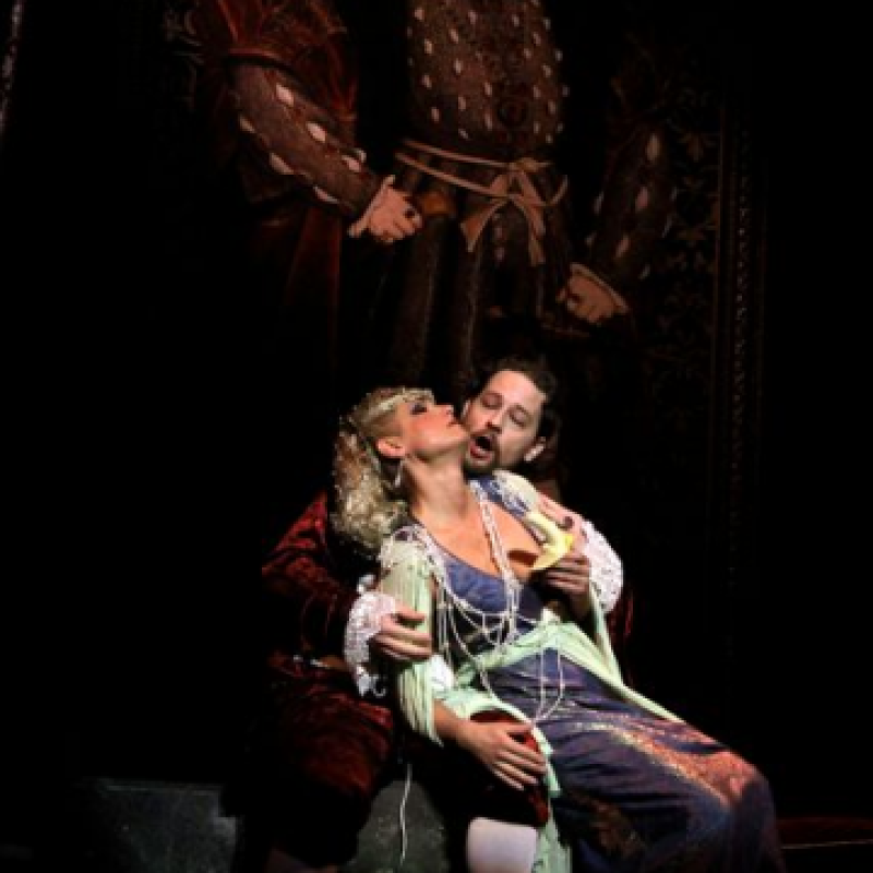 Donizetti: Boleyn Anna / VIII. Henrik | Pécs, Pécsi Nemzeti Színház 2010 | Fotó: Körtvélyesi László