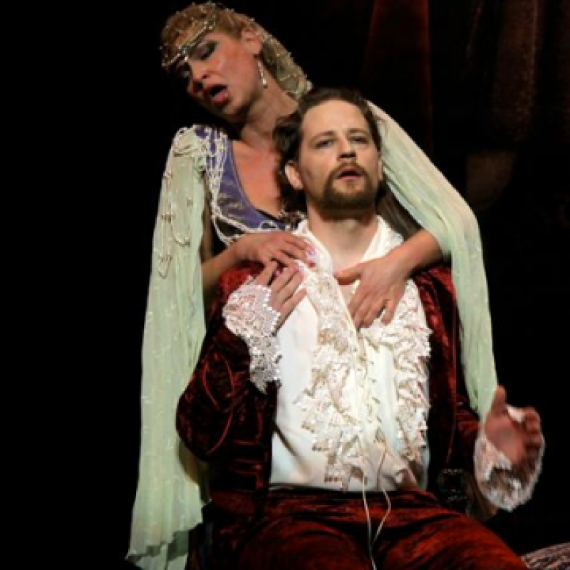 Donizetti: Boleyn Anna / VIII. Henrik | Pécs, Pécsi Nemzeti Színház 2010 | Fotó: Körtvélyesi László